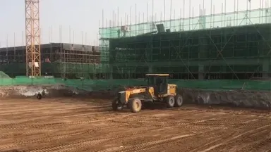 Motoniveladora PY190H en funcionamiento