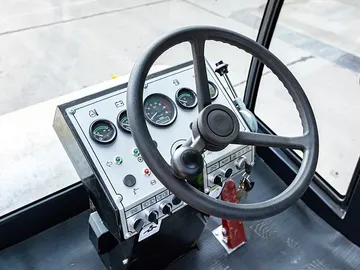 Compactador vibratorio de un tambor GYS142L